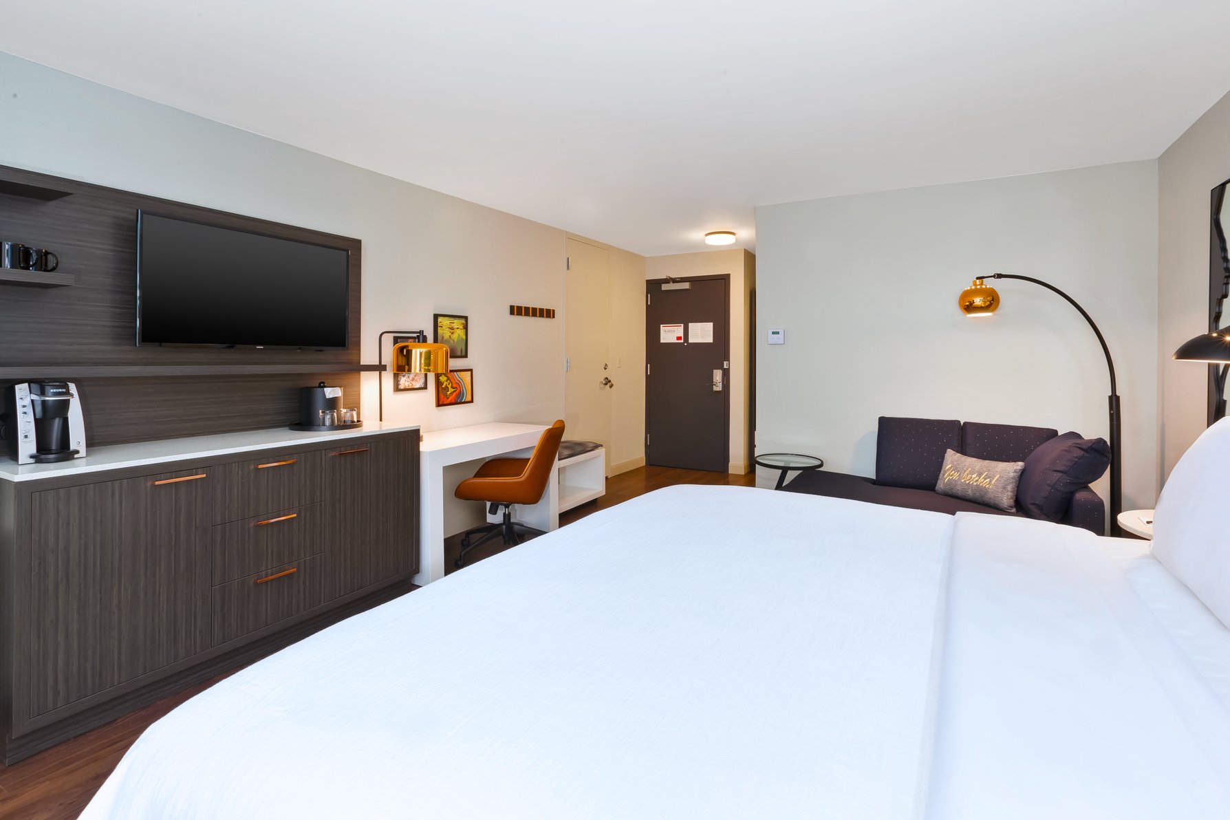 Hotel Indigo ROCHESTER DOWNTOWN Room Type - 1 King Bed Deluxe