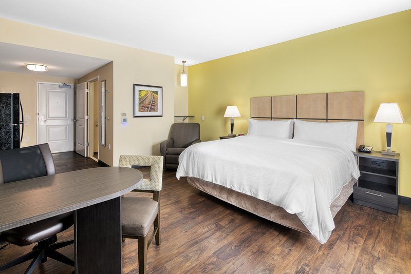 Candlewood Suites – Military Building 38300