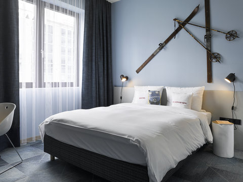Arctic Medium Room