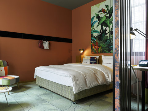Large Room