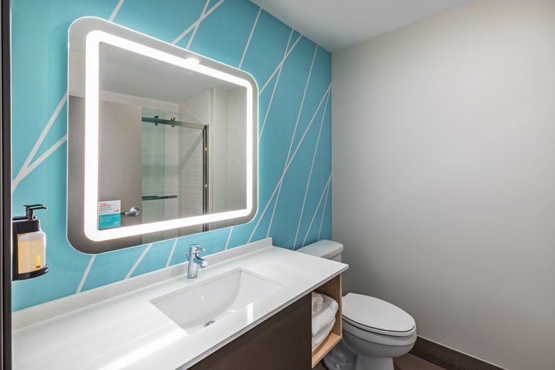 avid Hotels Bentonville – Rogers