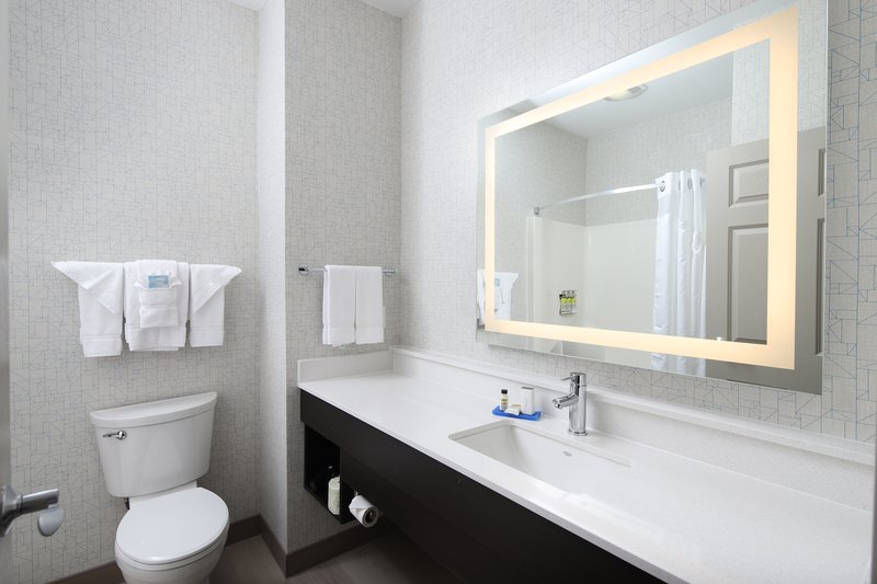 HOLIDAY INN EXPRESS GRANDVILLE