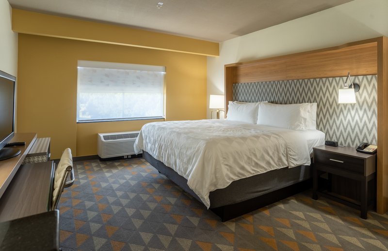 HOLIDAY INN BEAUFORT