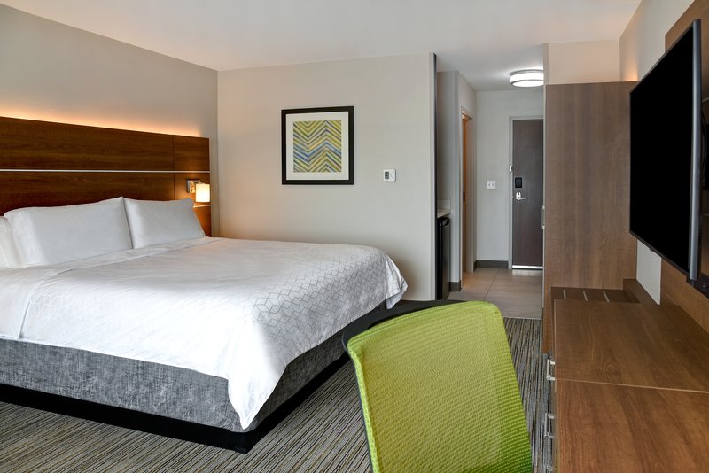 Holiday Inn Express and Suites Ottawa