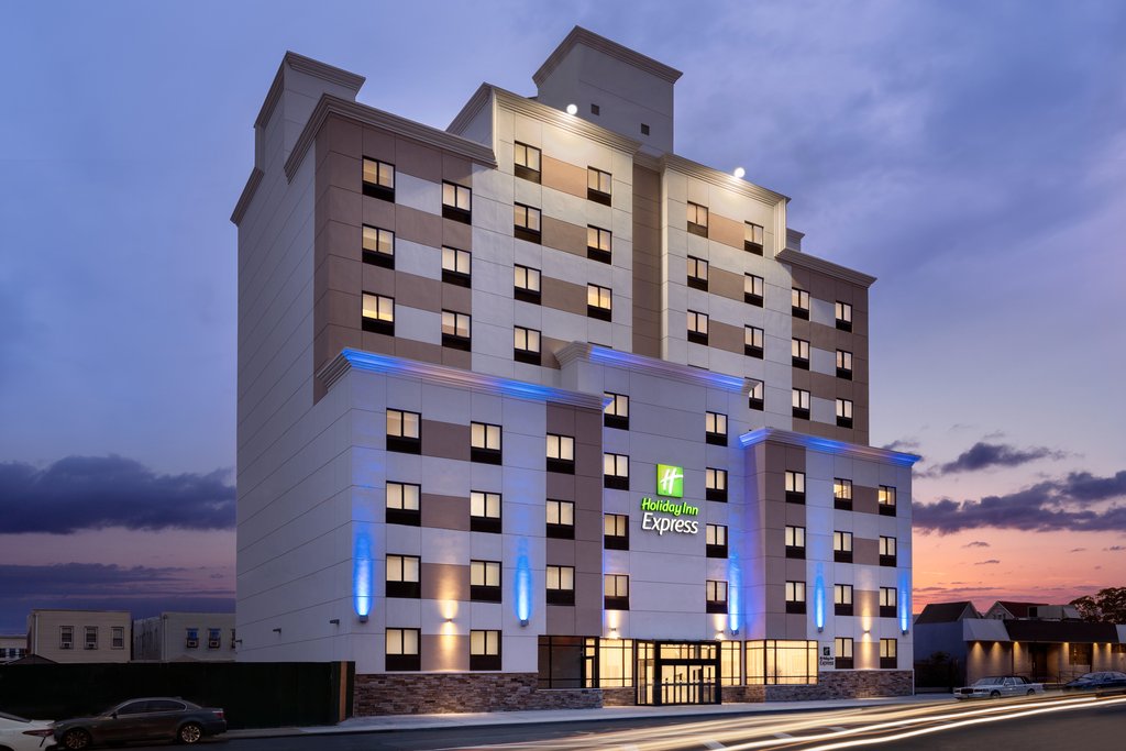 Holiday Inn Express Jamaica - Jfk Airtrain - Nyc, an IHG Hotel - Holiday Inn Express Jamaica AirTrain