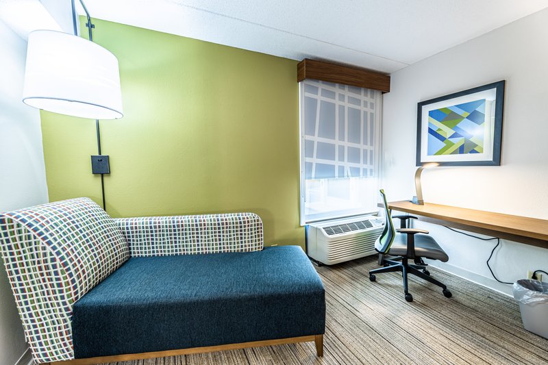 Holiday Inn Express Indianapolis – S (Airport Area)