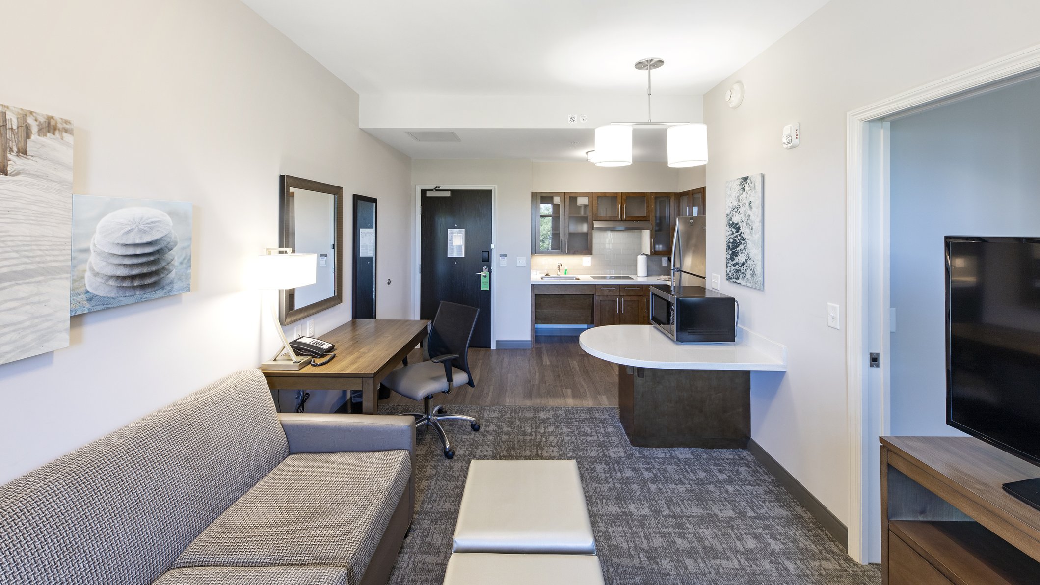 Staybridge Suites - Naples - Marco Island Room Type - 1 Bedroom Suite Pool View 1 Queen