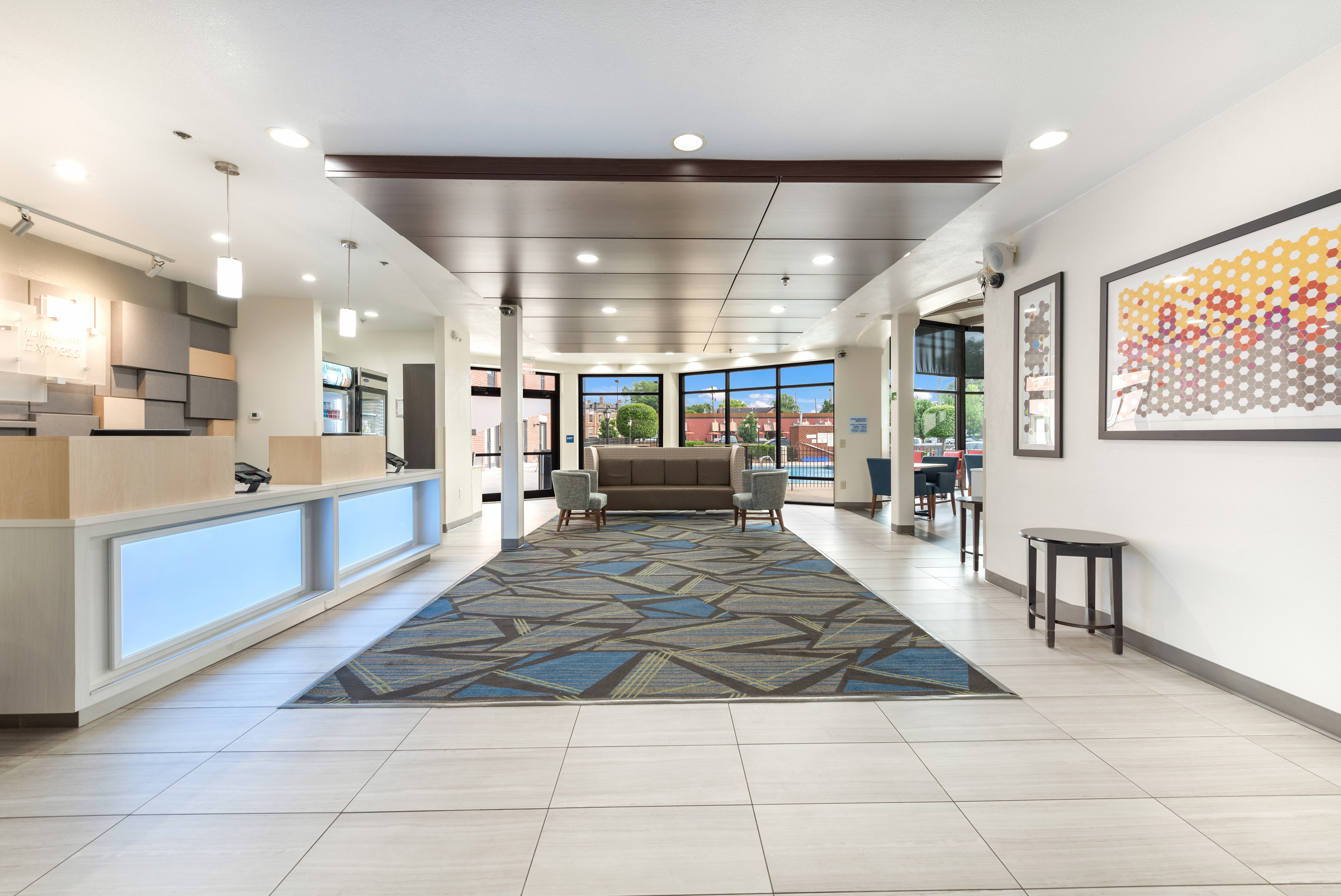 Holiday Inn Express Columbus Downtown