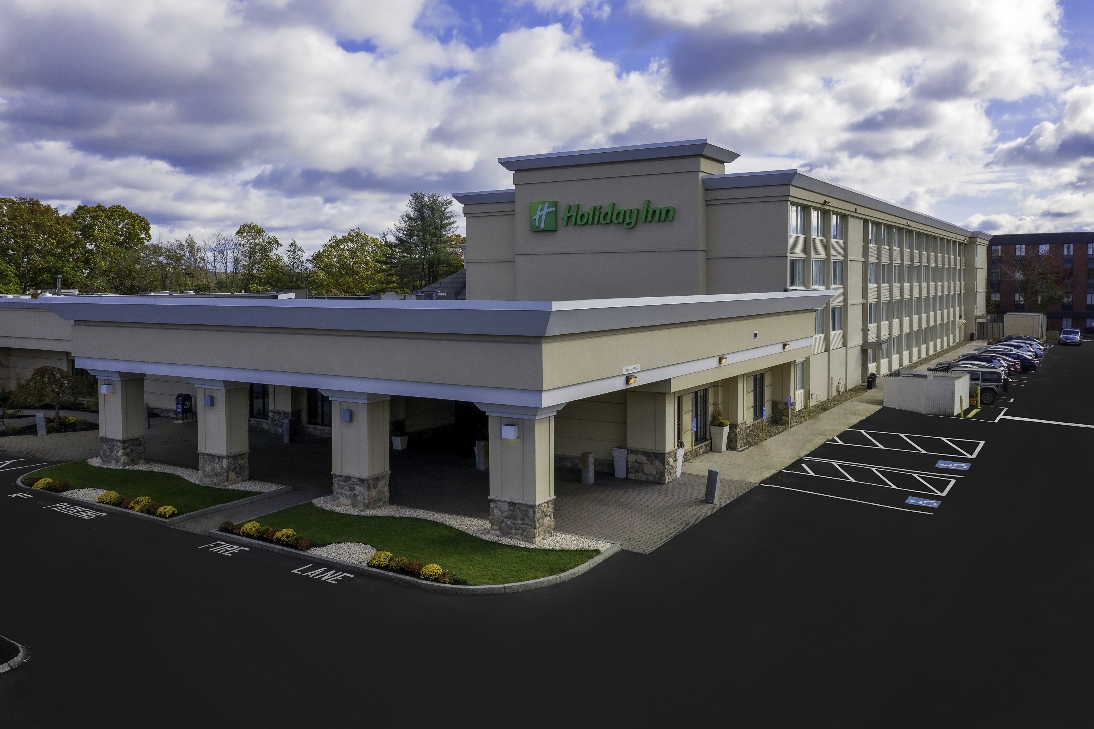Holiday Inn Hotel & Stes Boston -Peabody