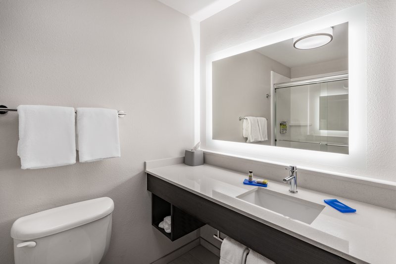 HOLIDAY INN HTL STES TRINIDAD