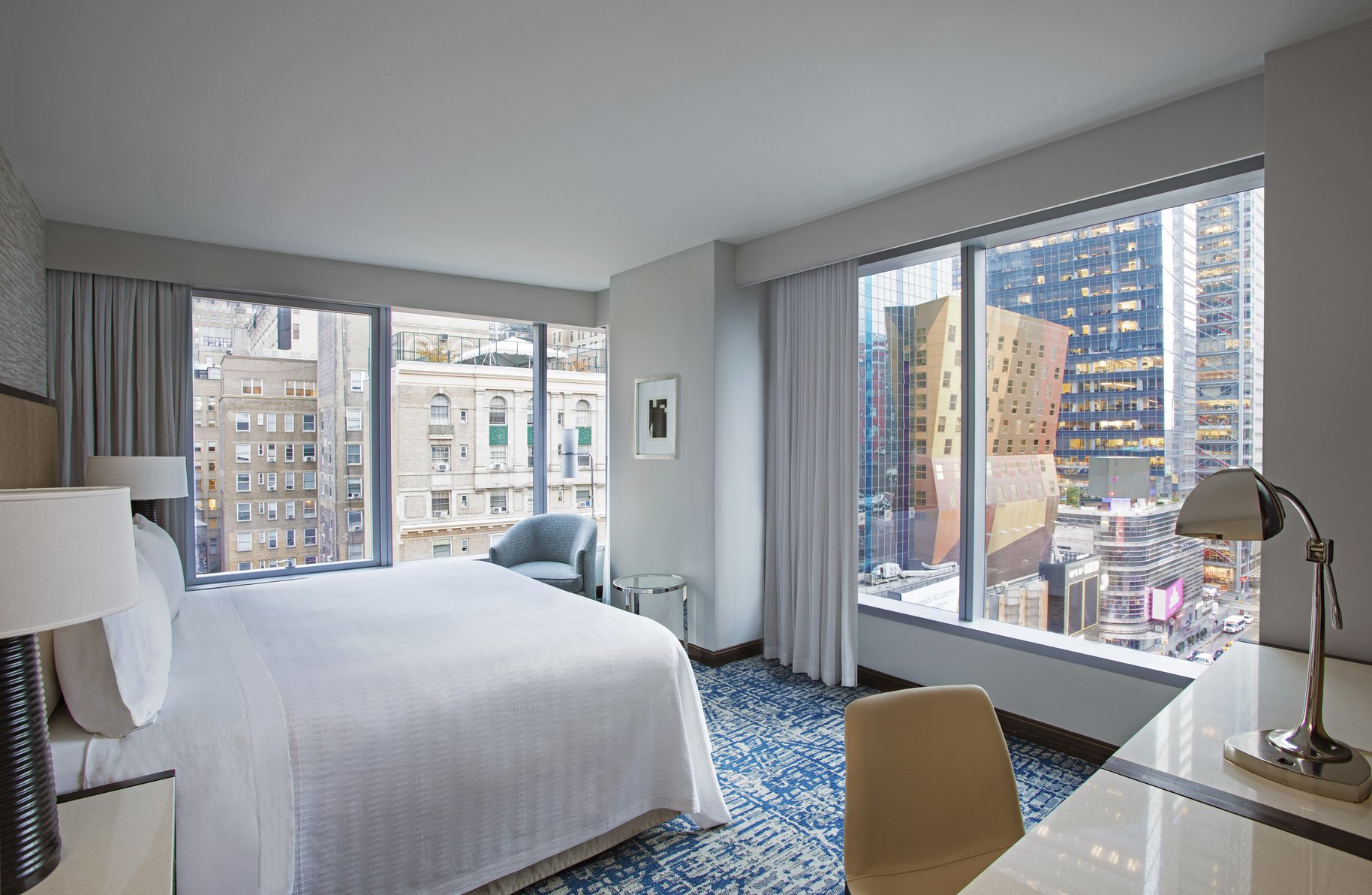 InterContinental - New York Times Square Room Type - 1 King Premium Corner Midtown View InterContinental - New York Times Square Room Type - 1 King Premium Corner Midtown View