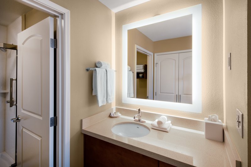 Staybridge Suites Scottsdale – Talking Stick