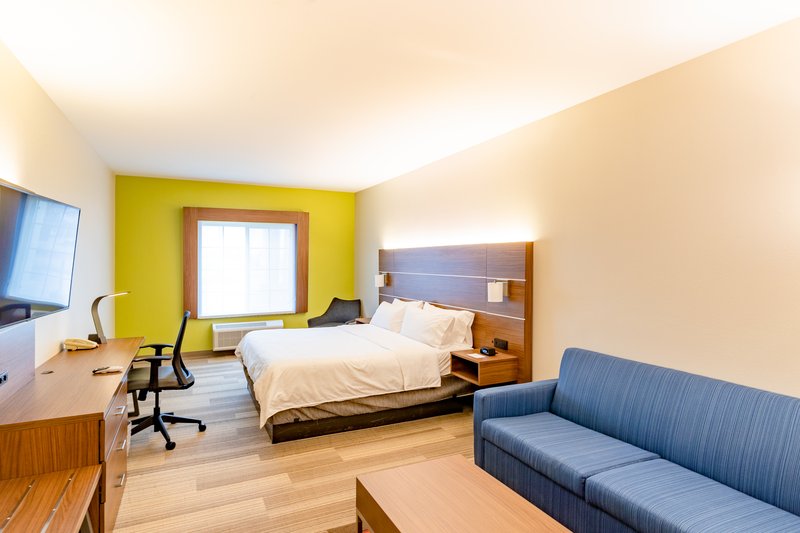 HOLIDAY INN EXPRESS HEREFORD