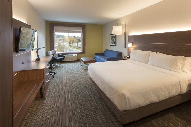 SUITE 1BD HEARING ACCESSIBLE NONSMOKING
