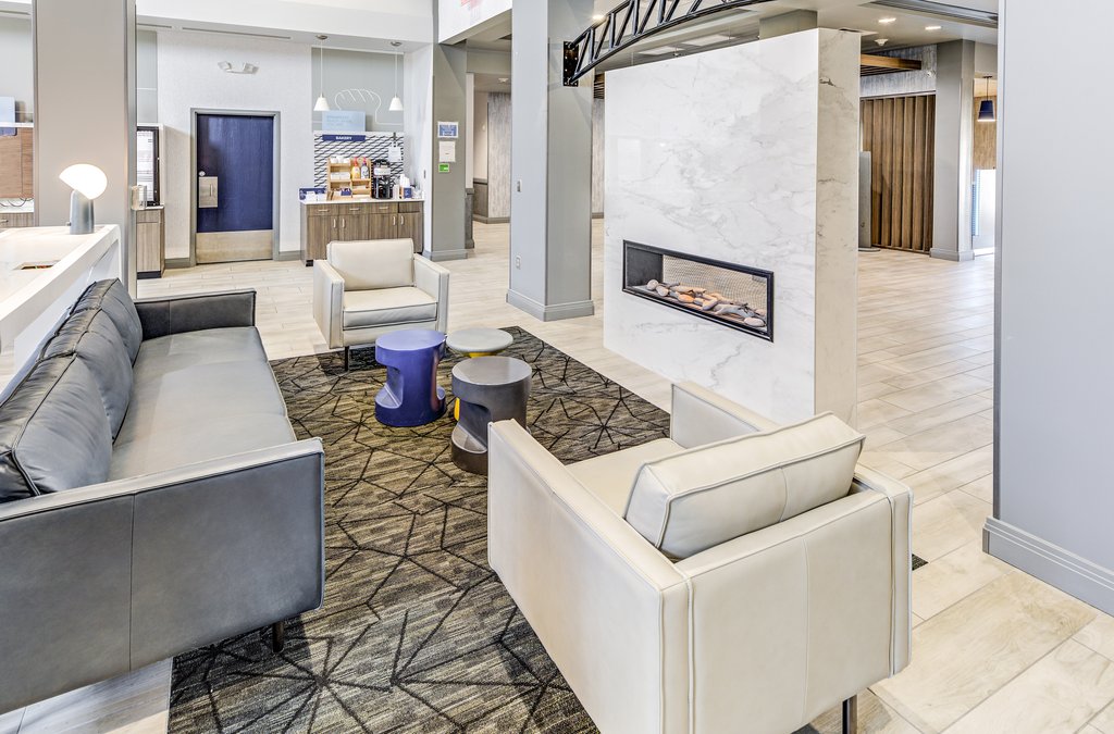 Upscale designed lounge