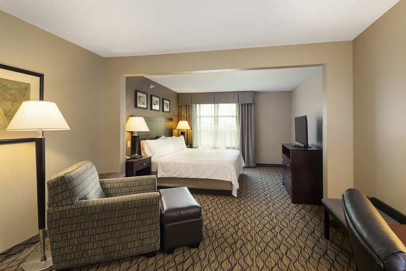Holiday Inn Express BLOOMINGTON WEST