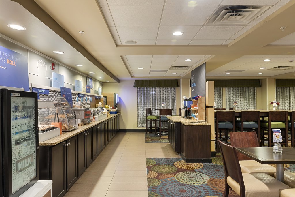 Holiday Inn Express BLOOMINGTON WEST, McLean