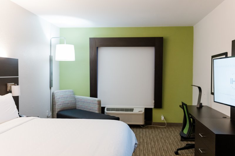 HOLIDAY INN EXPRESS GREENVILLE