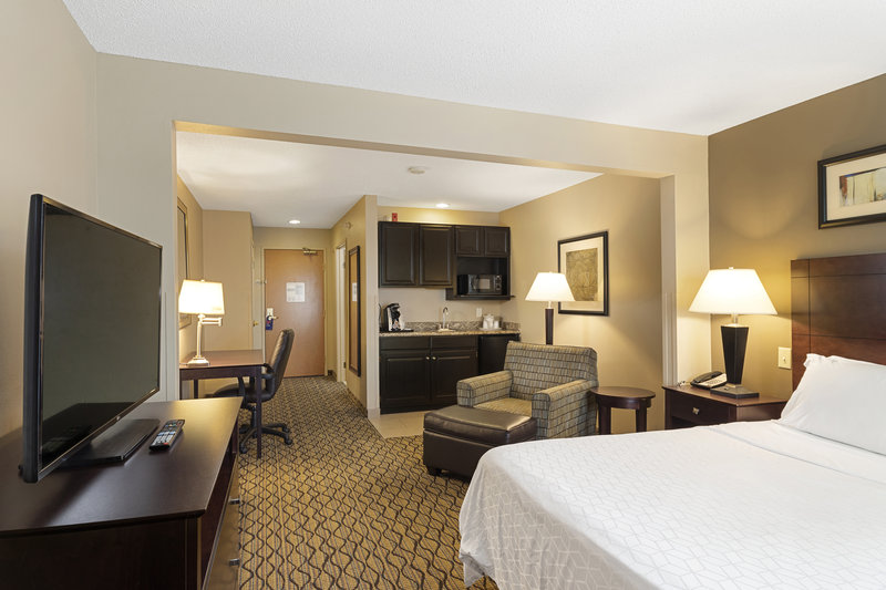 Holiday Inn Express BLOOMINGTON WEST