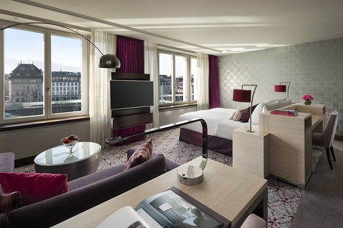 Mandarin Junior Suite