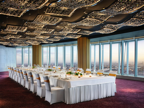 105F The Soiree Long Table Setup