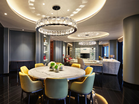 J Suite Dining Area