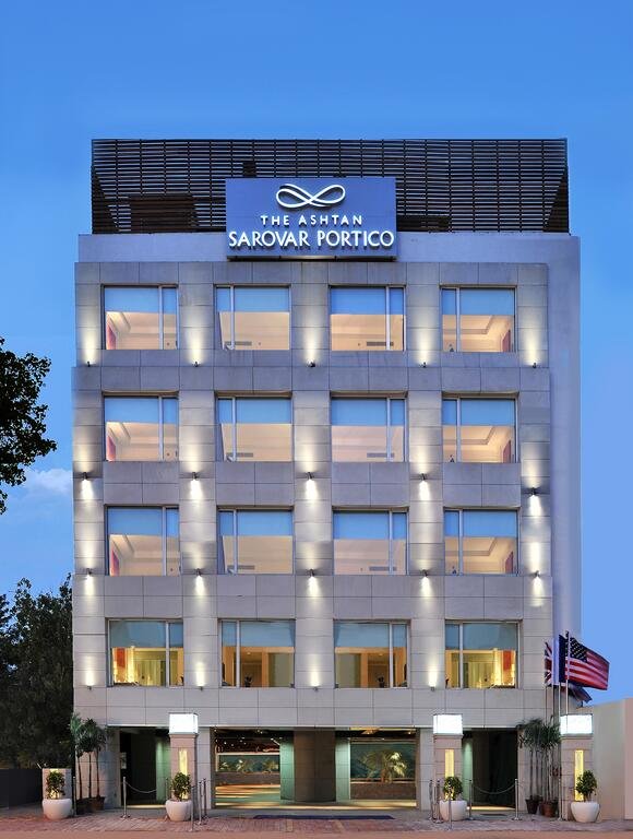 The Ashtan Sarovar Portico
