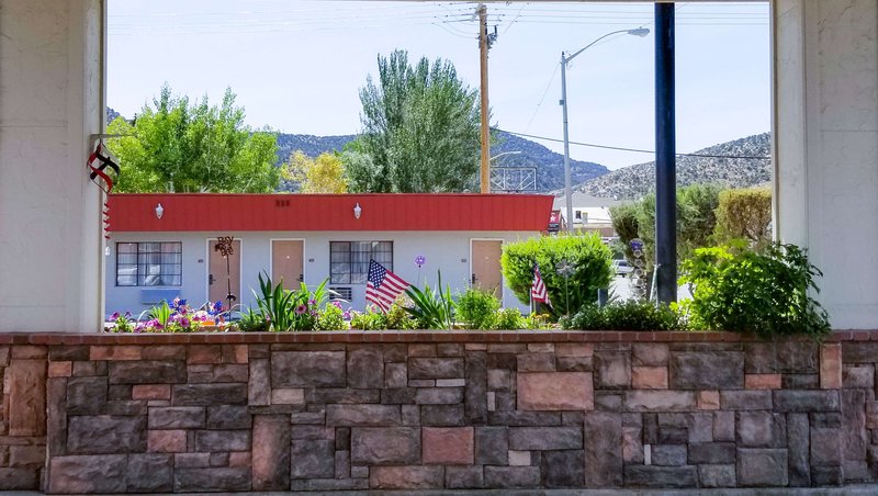 MH Ely Ely NV Property Exterior