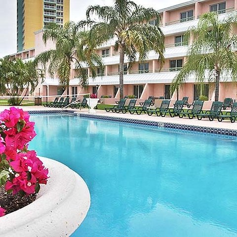Castaways Resort Suites Pool