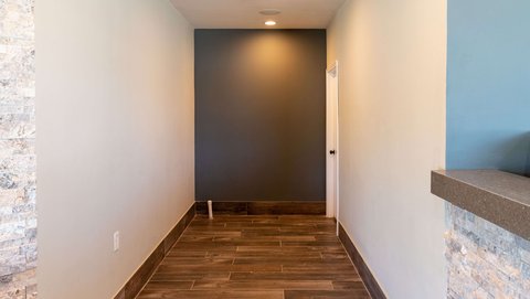 MH ExtendedStay SuitesAirport Irving TX Property Lobby