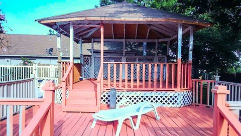 MH OakhillInn Tahlequah OK Property OutdoorPool