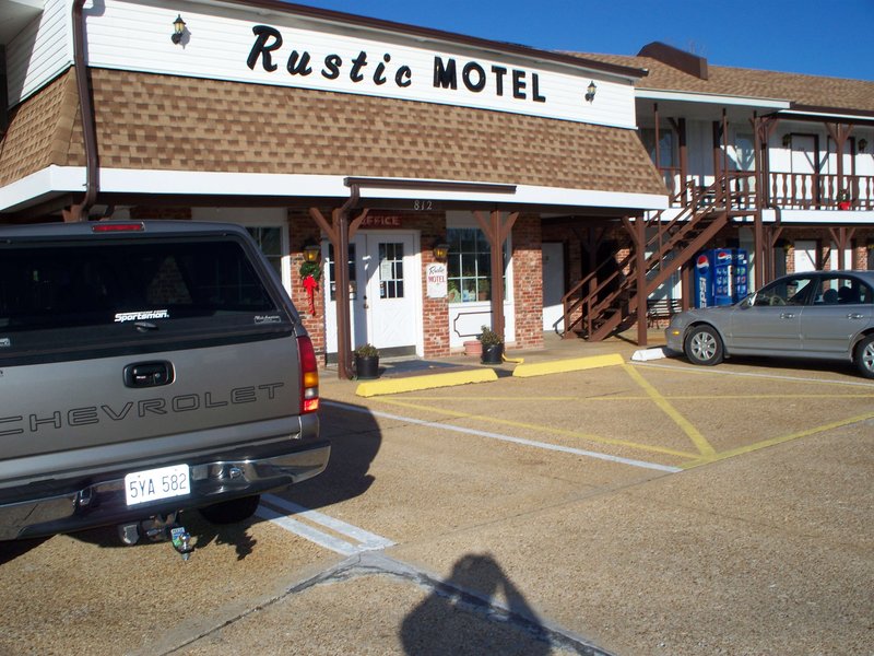 Rustic Motel Rolla Exterior