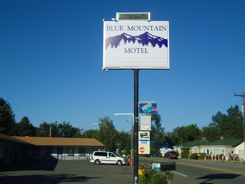 Blue Mountain Sign