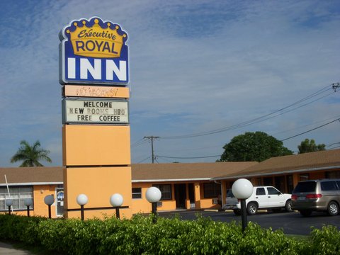 Executive Royal Inn