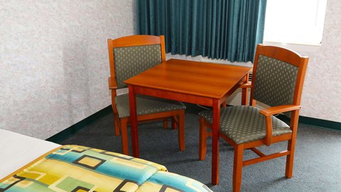 MH Howell Howell MI GuestRoom TwoDouble