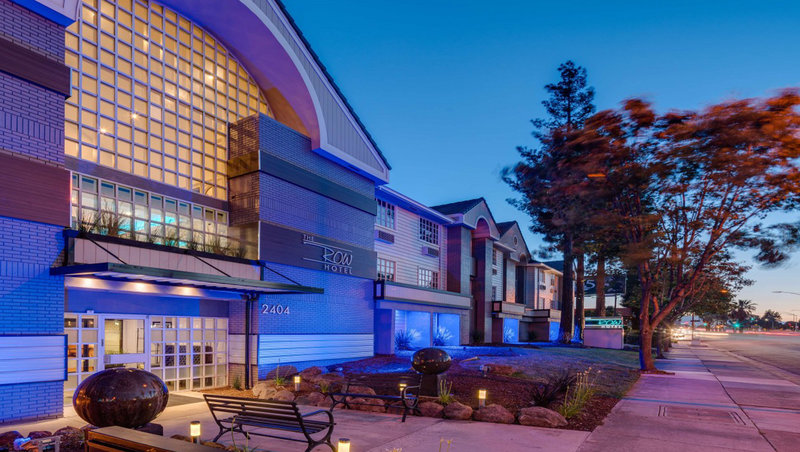 The Row Hotel Magnuson Hotels The Row Hotel Magnuson Hotels