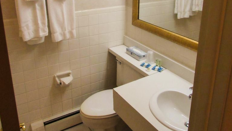 Magnuson Grand Pioneer Inn And Suitesmagnuson Hotels