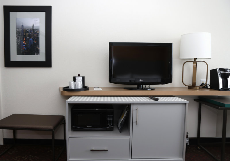 HOLIDAY INN O HARE AREA