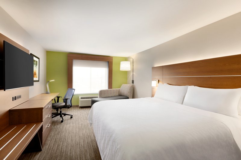 HOLIDAY INN EXPRESS MERCED