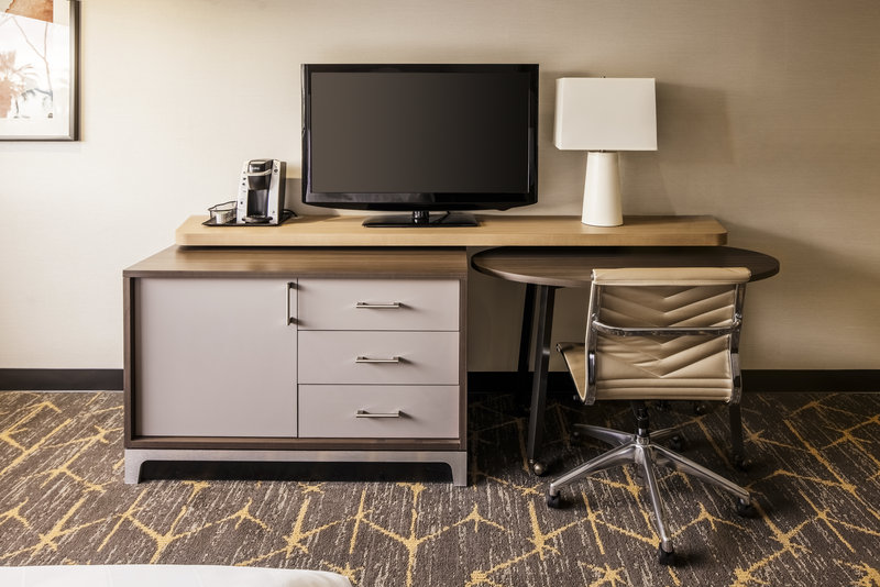 HOLIDAY INN ORANGE COUNTY ARPT