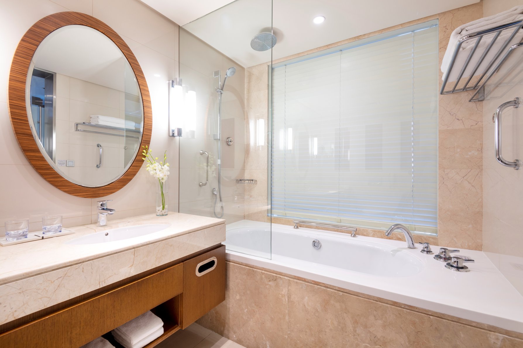 Crowne Plaza Doha - The Business Park by IHG Room Type - 2 Single Premium