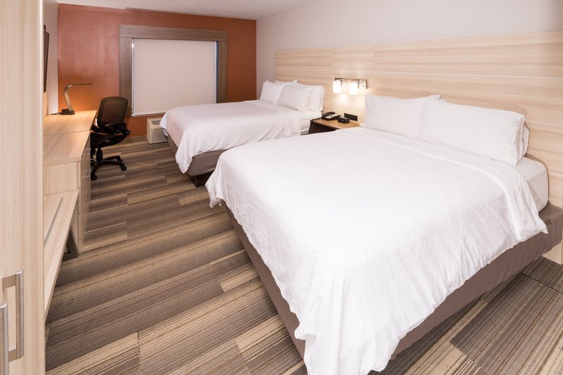 HOLIDAY INN EXP STES GRAND BLA
