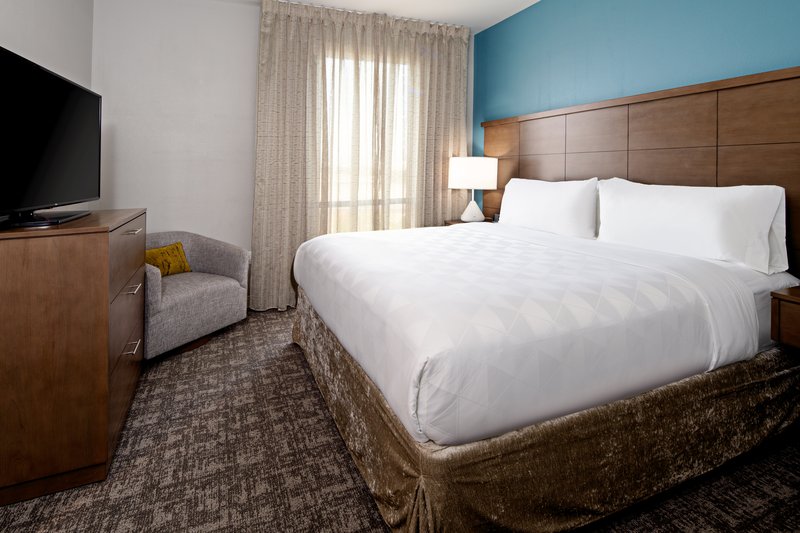 Staybridge Suites Long Beach Airport