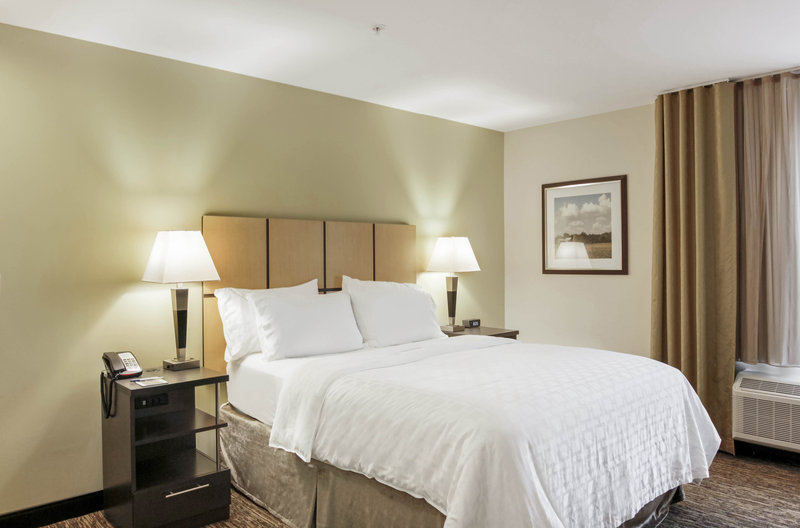 Candlewood Suites Brighton