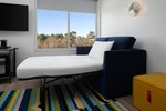 Aloft Extended King, Larger Guest room, 1 King, Sofa bed