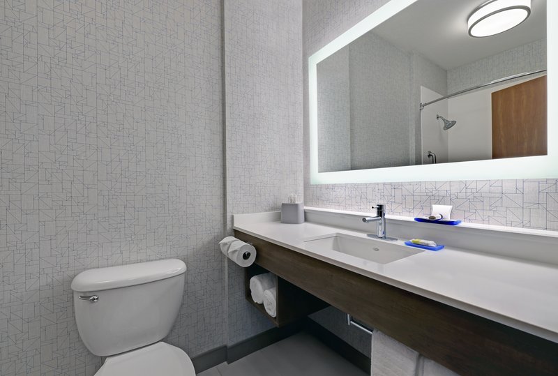 HOLIDAY INN EXP STES OR COAST