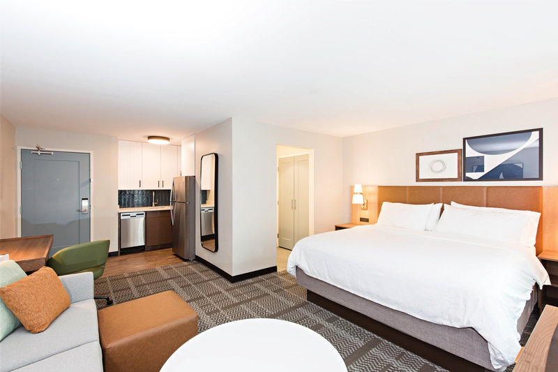 Staybridge Suites Denver North – Thornton
