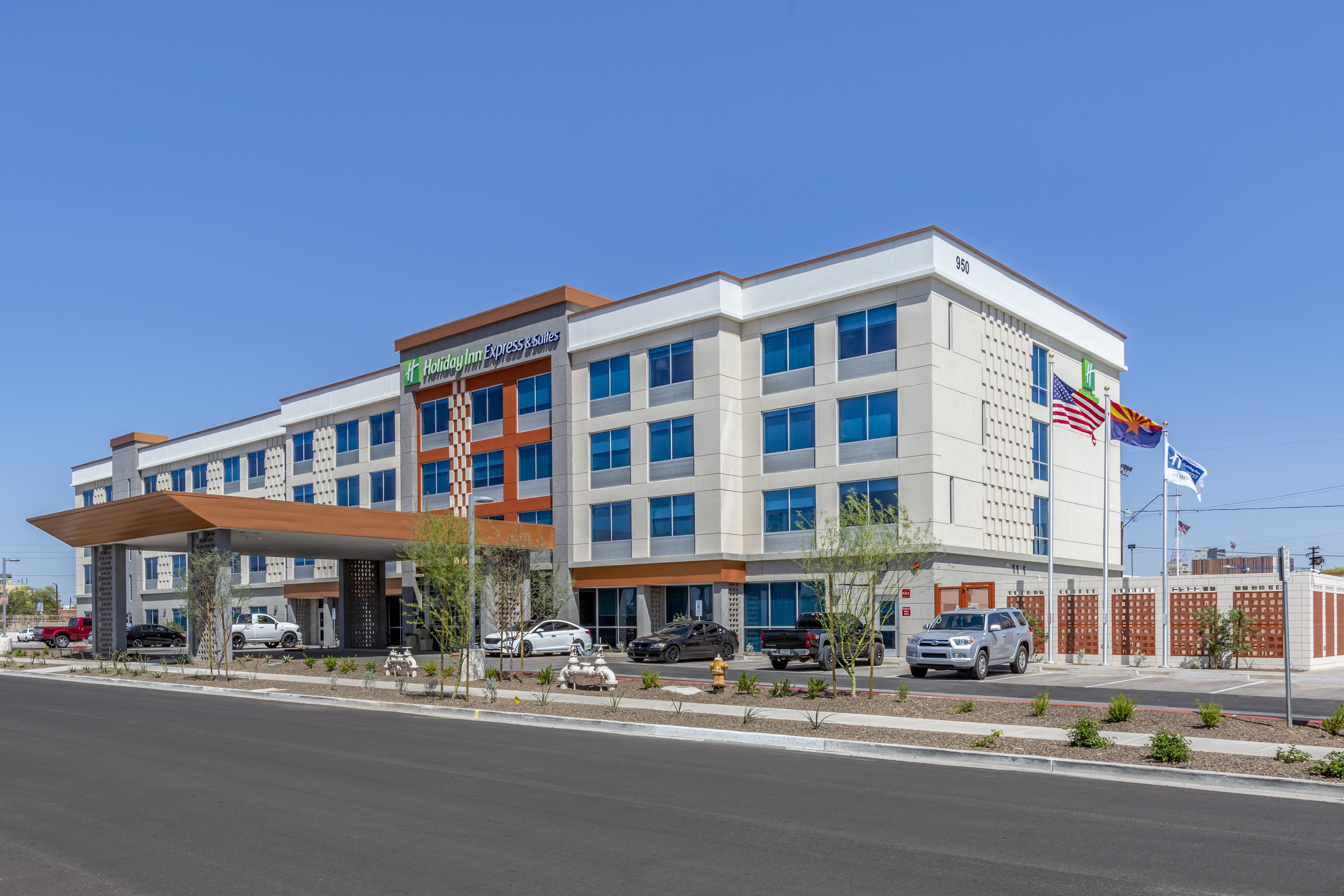 Holiday Inn Exp & Sts Dwtn State Capitol