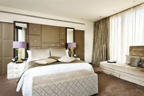 Premier Suite Bedroom