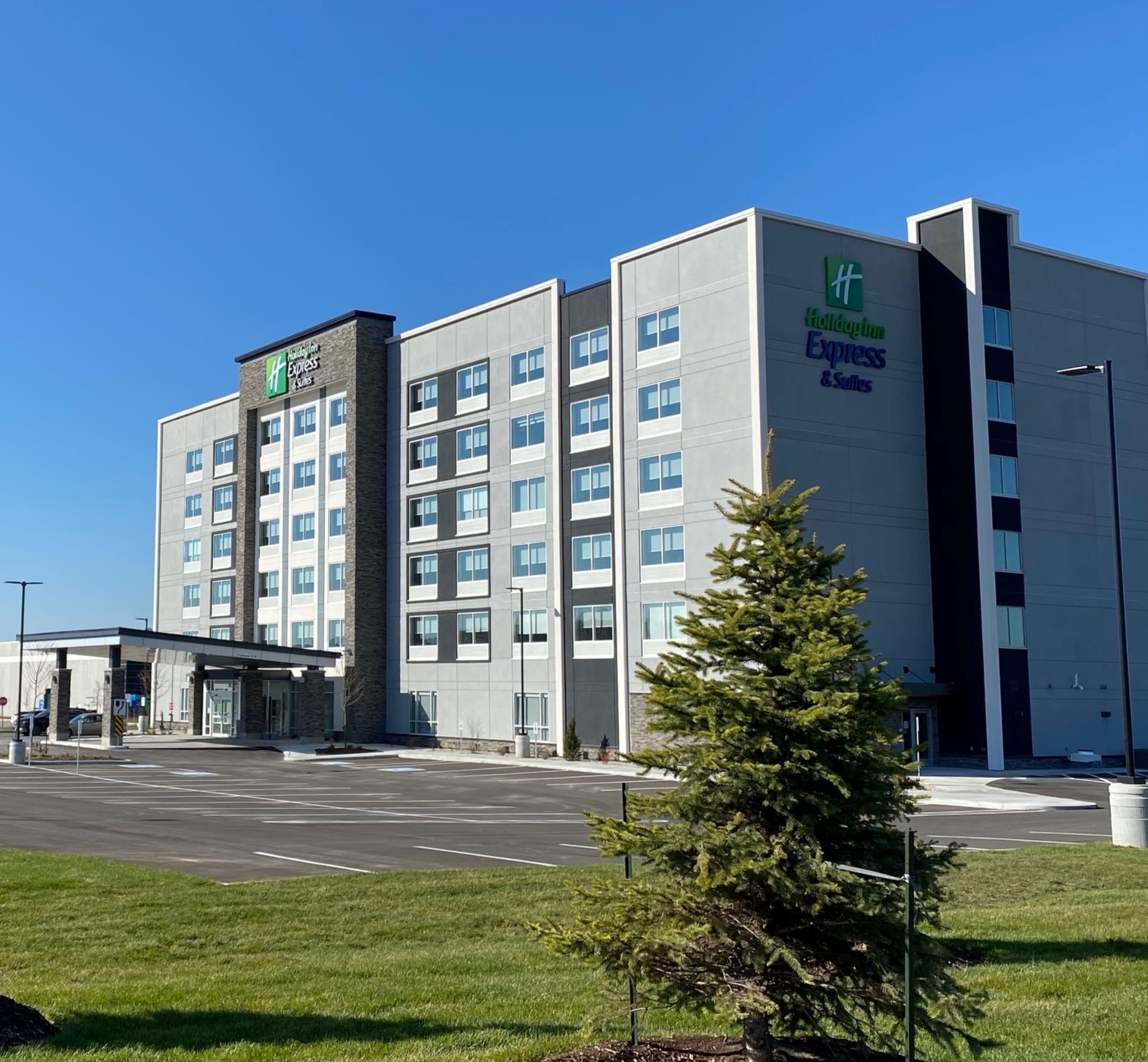 Holiday Inn Express & Suites Aurora